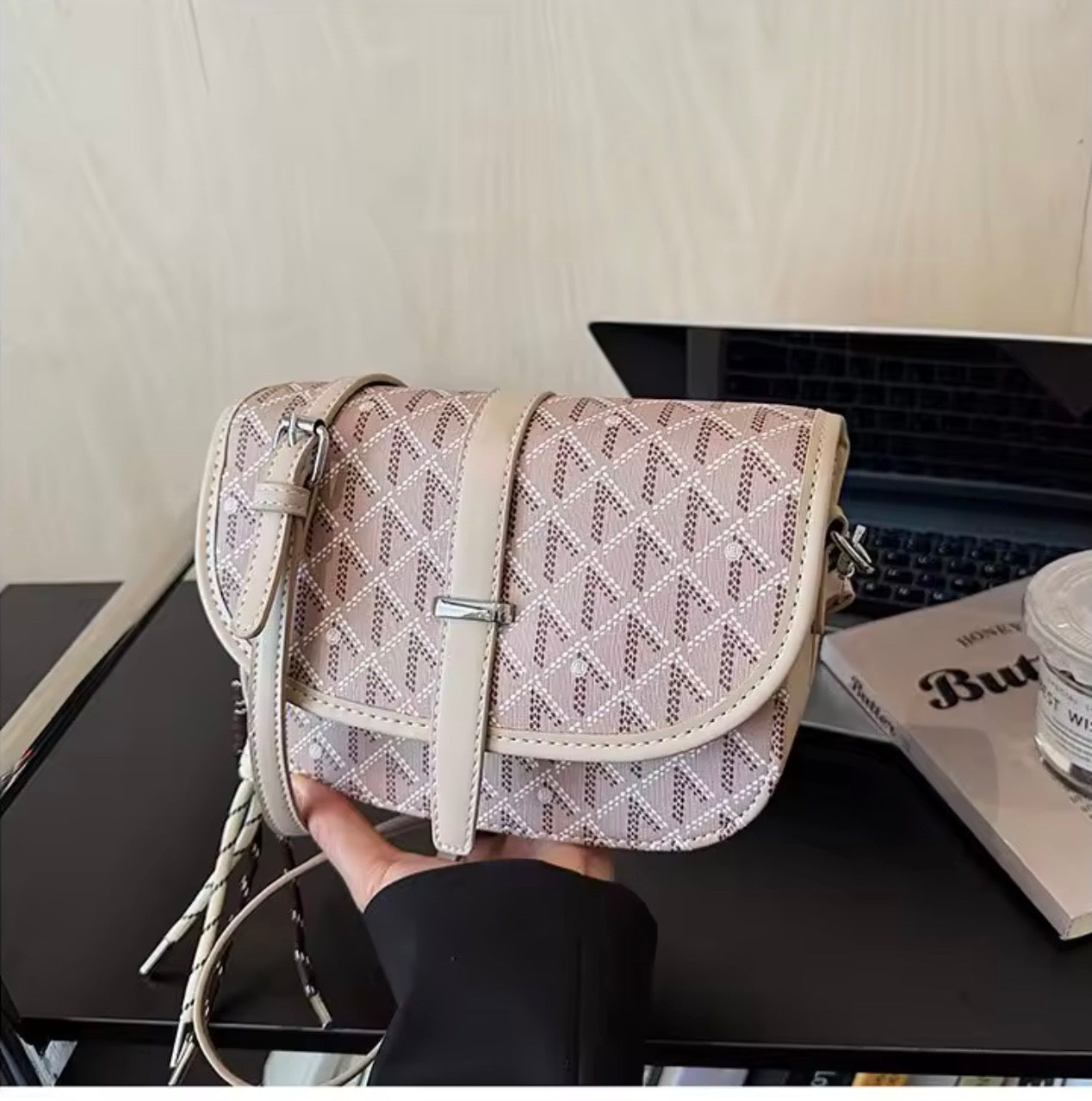 Luxury Fashion-Forward Designer Diaper Bag Women Large Capacity Tote Elegant